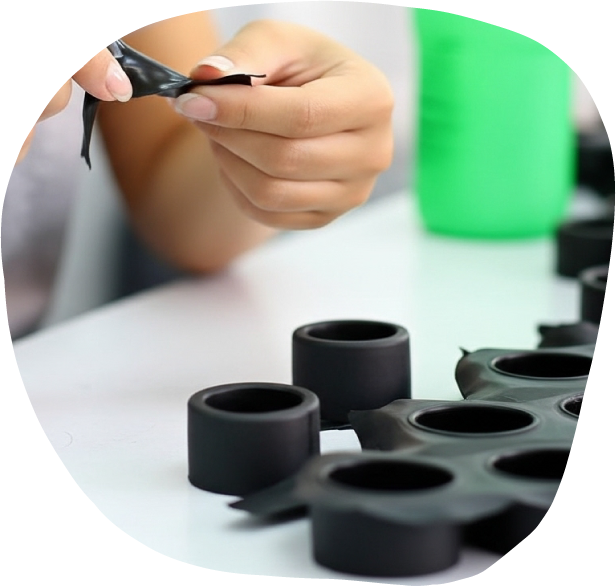 ゴム製品軽作業イメージ